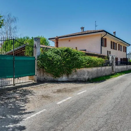 Belvilla By Oyo In Castelbelforte * Gazzo (Lombardy)